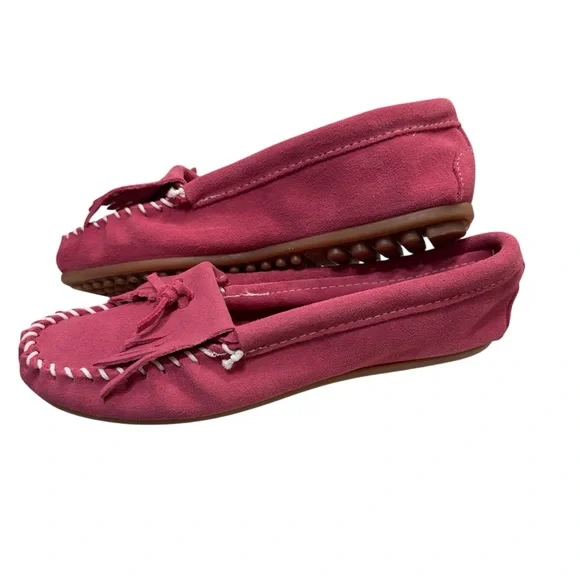 Minnetonka Pink Moccasins - Picture 2 of 8